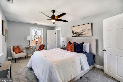 5111 Astor Pl, Washington DC  20019-6444 exterior