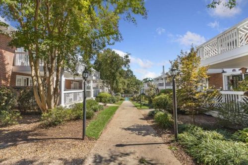 885 Briarcliff Rd, Atlanta GA 30306-4631 exterior