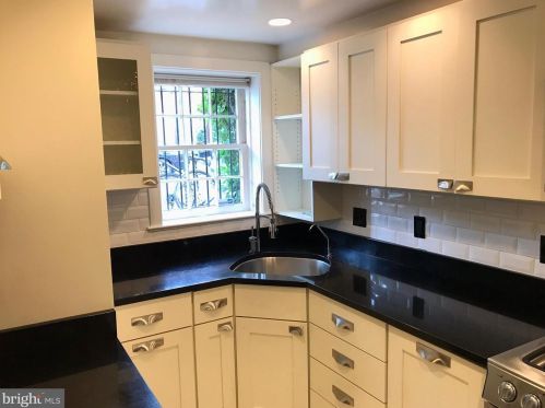 1333 27th St, Washington, DC 20007-3103