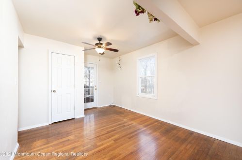 12 Creek Rd, Hazlet, NJ 07730-2206