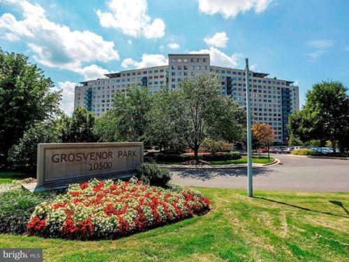 10500 Rockville Pike, Rockville MD  20852-3359 exterior