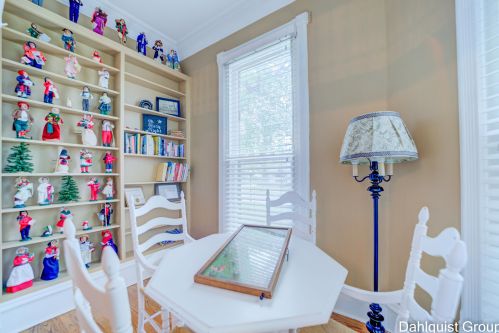 523 Clay Ave, Meskegon MI 49440-1002 exterior