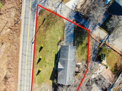 11384 Hydeaway Ct, Middlevle MI 49333-8252 exterior