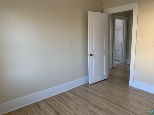 2873 Wicklow St, Duluth MN 55806-1431 exterior