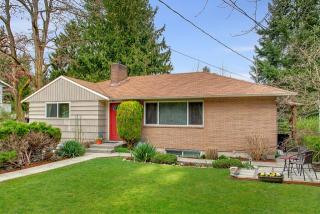 514 180 St, Seattle WA  98155-4358 exterior
