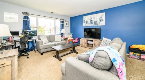 67 Sharot St, Carteret NJ 07008-2908 exterior