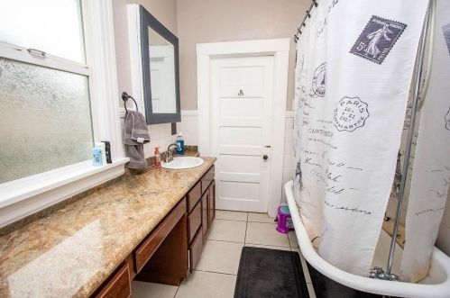 134 Vermont Ave, Turlock CA 95380-5353 exterior