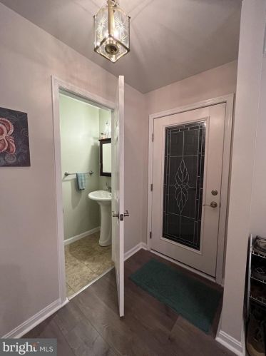 21 Johnamac, Littlestown PA 17340-1148 exterior