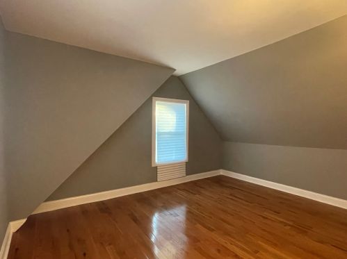 1330 73rd St, Chicago IL 60638-5916 exterior