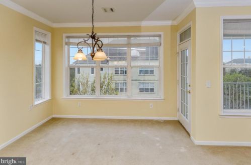 247 Masterson Ct, Trenton NJ  08618-1443 exterior