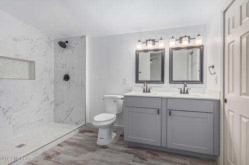 4121 Mars St, Tucson AZ 85741-1872 exterior