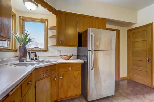 3403 8th St, Milwaukee WI 53215-5107 exterior