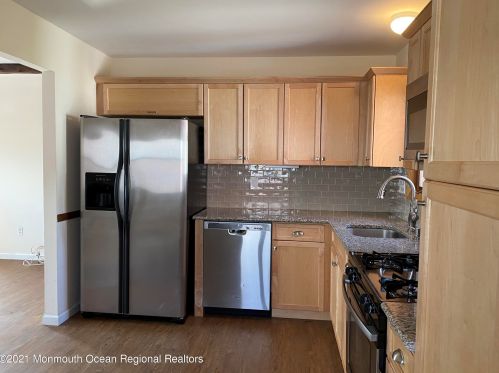 1331 Sunset Ave, Point Pleasant Beach NJ  08742-4252 exterior