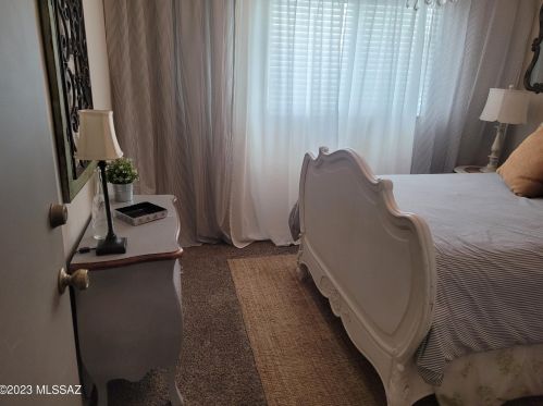 2114 Catalina Ave, Tucson AZ 85712-3225 exterior