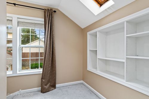 514 5th Ave, Saint Charles IL  60174-2928 exterior