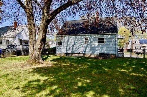 260 Pheland St, Springfield MA  01109-1320 exterior