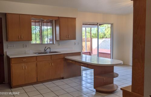 1934 Calle Pacifica, Tucson AZ  85745-2119 exterior