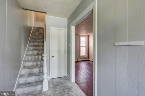 417 Mary St, Lancaster PA 17603-3330 exterior