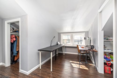 24 Hilton Ave, Maplewood NJ  07040-2921 exterior