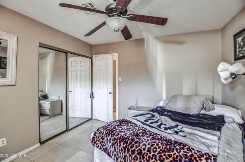 5307 Camelback Rd, Phoenix AZ 85033-1534 exterior