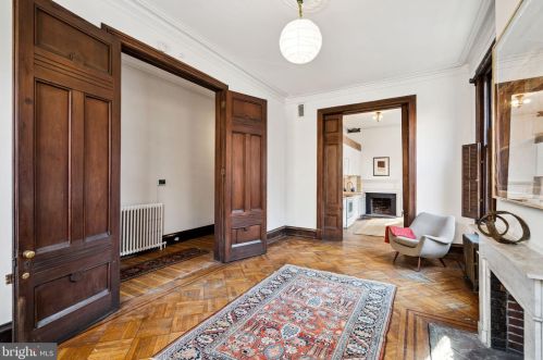 2322 Delancey Pl, Philadelphia PA 19103-6407 exterior