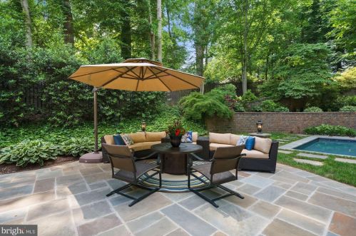 624 Live Oak Dr, Mc Lean VA 22101-1563 exterior