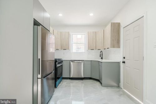 2015 5 St, Philadelphia PA 19148-2547 exterior