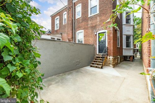 5132 12 St, Philadelphia PA 19123-1103 exterior