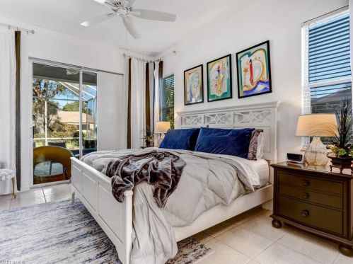 945 Sapling Dr, Naples FL 34120-1443 exterior