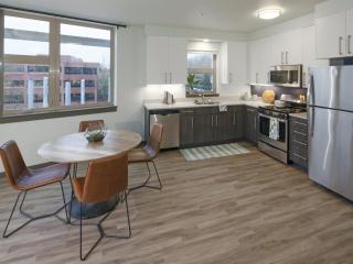 444 Boundary St, Portland OR  97239-3983 exterior