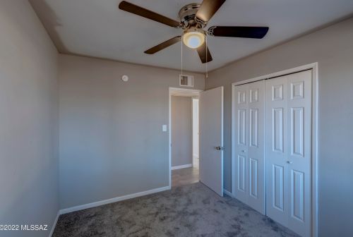 5852 30 St, Tucson AZ 85713-3606 exterior