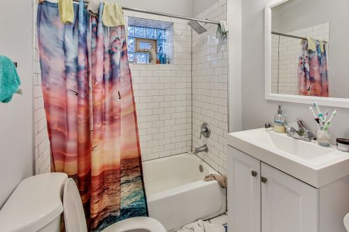 2338 18 Pl, Chicago IL 60608-2560 exterior