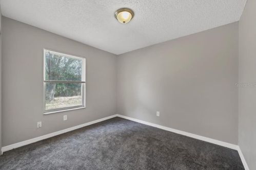 8718 Fish Lk Rd, Tampa FL 33619-4967 exterior