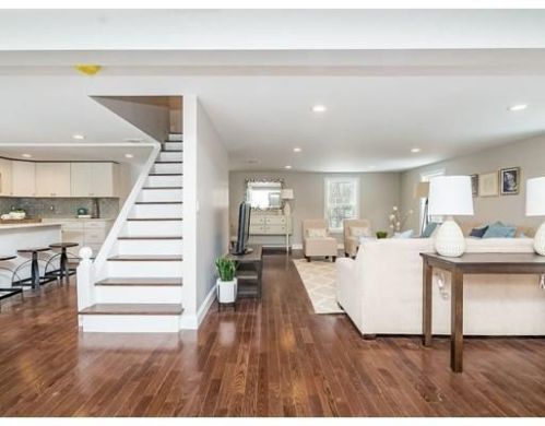 213 Berry St, North Andover MA  01845-5736 exterior