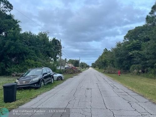 261 Pisces Ter, Fort Pierce FL 34984-4458 exterior