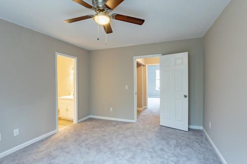 4029 Bayside Cir, Atlanta GA exterior