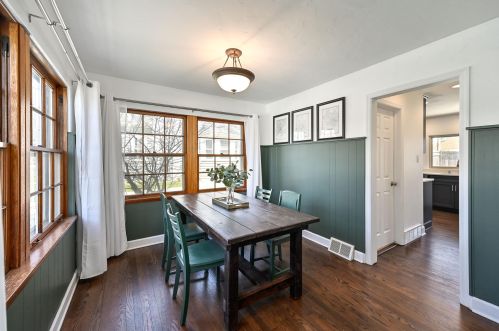 2110 91st St, Milwaukee WI  53226-2604 exterior