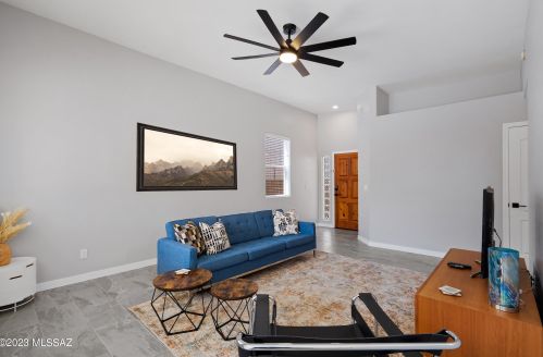 8868 Desert Lavender Pl, Tucson AZ  85715-5920 exterior