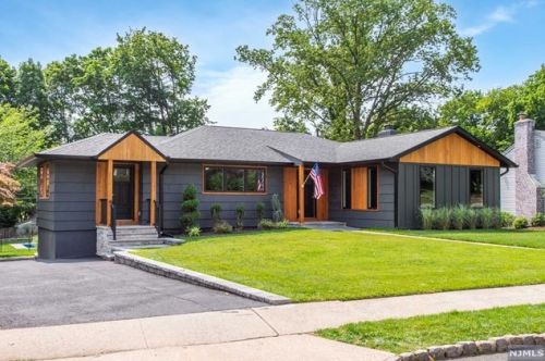 415 Upper Mountain Ave, Montclair NJ  07043-1413 exterior