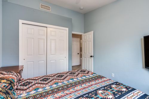 11347 Gray Boulder Ct, Tucson AZ  85737-4612 exterior