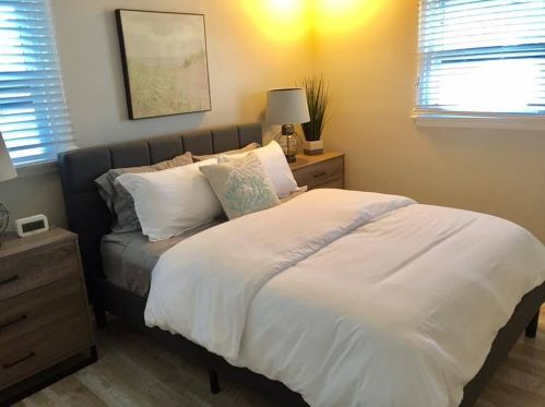 1548 Beach St, Meskegon MI  49441-1006 exterior