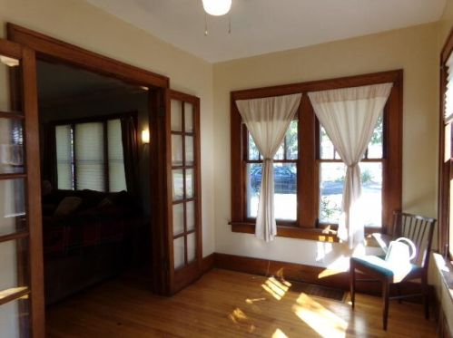 1416 Bank St, Kalamazoo MI 49001-2906 exterior