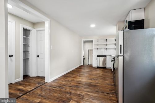 14 Evans Ave, Trenton NJ 08638-4209 exterior