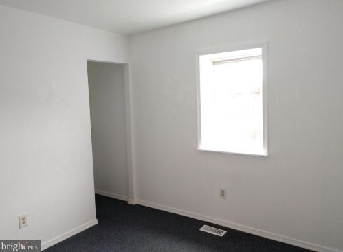 2113 28 St, Philadelphia PA 19145-2522 exterior