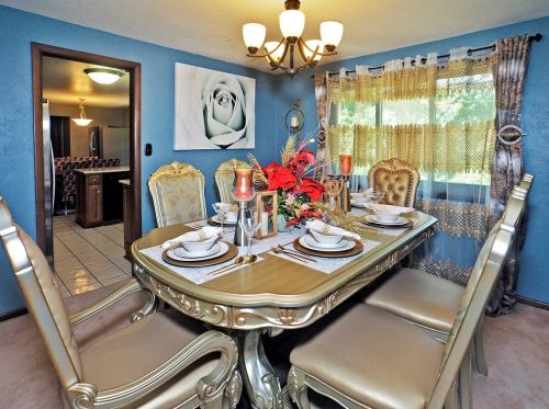 1518 Greendale Dr, Pittsburgh PA 15239-1144 exterior