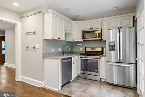 1338 Dexter Ter, Washington DC 20020-5203 exterior