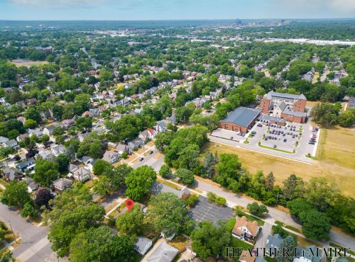 2146 Un Ave, Grand Rapids MI 49503-4413 exterior