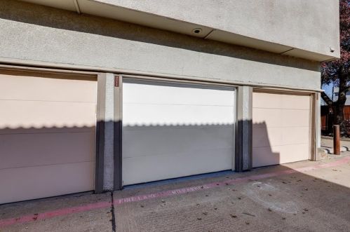 13219 Emily Rd, Dallas TX  75240-8988 exterior