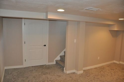 2053 105th St, Milwaukee WI  53227-1209 exterior