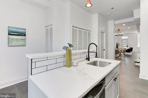 1706 5th St, Washington DC  20001-2424 exterior